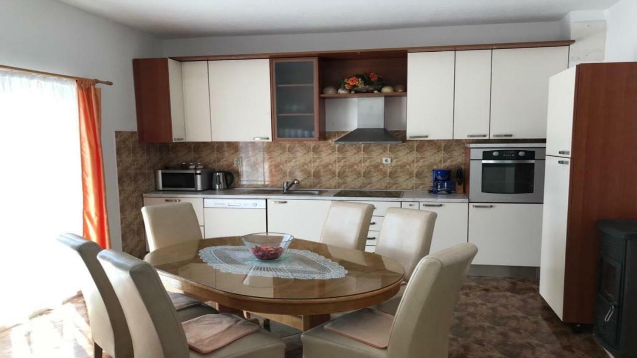 Apartments Sea Star Ivana Marina Exterior foto